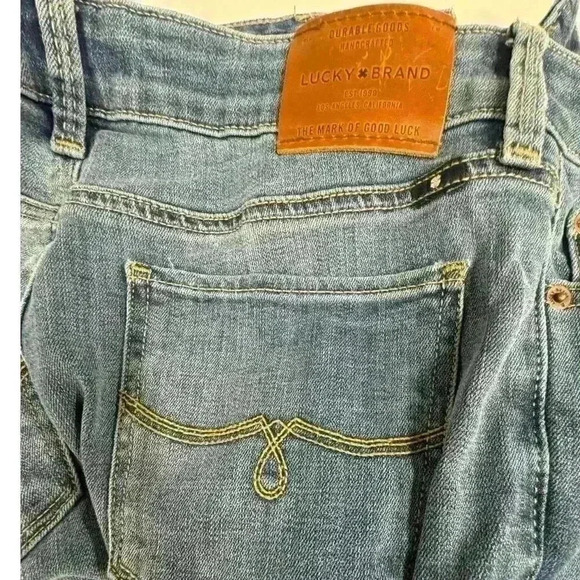 LUCKY BRAND LOLITA BOOT JEANS SLIGHT DISTRESSING SIZE 28/8 - Picture 8 of 15